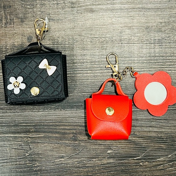 Accessories | 2 Mini Purse Snap Keychain Clips 1 In Black 1 Red With ...